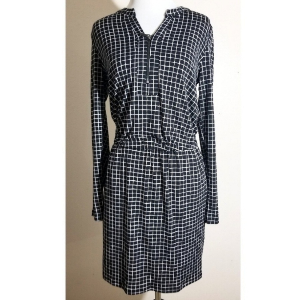 Banana Republic NWT Long Sleeve Dress **